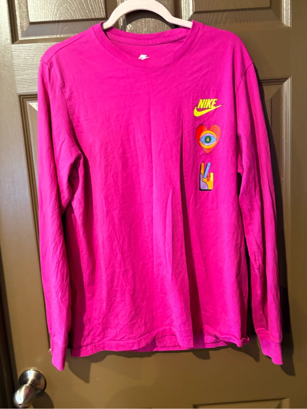 Nike Girls' Long-Sleeve Graphic Tee in Hot Pink with Yellow Logo